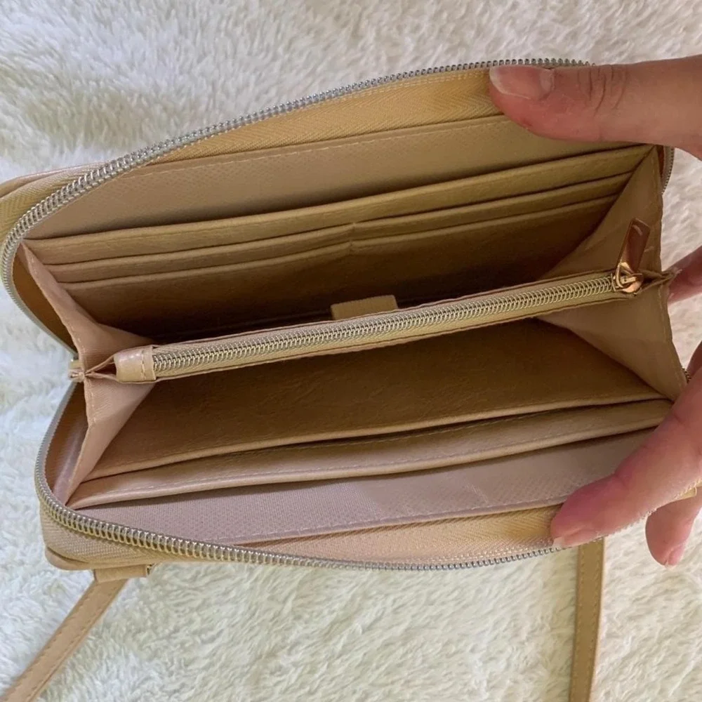 BEIS The Travel Wallet Beige Vegan Leather Crossbody Organizer Bag - Picture 5 of 7